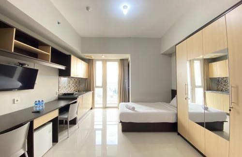 Hegarmanah Appartement | Private and Spacious Studio Room at Skyland City Jatinangor By Travelio