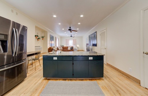 Maple Ridge Appartement | Private Apartment with pool, 5 min to downtown