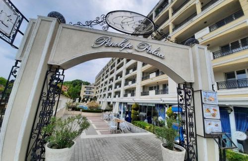 Pomorie Appartement | Private Apartments by the sea with a large terrace in Apart hotel!