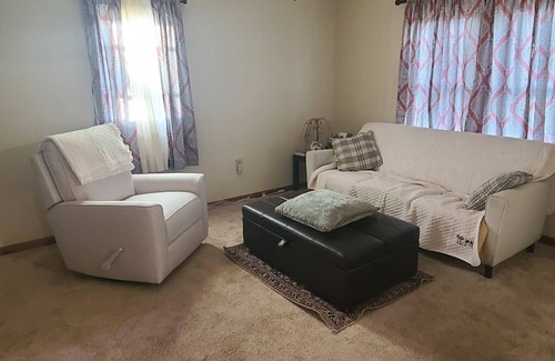 Reedsville Appartement | Appartement privé à quelques minutes de Morgantown et WVU