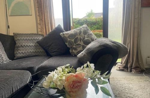 Waltham Cross Appartement | Private apt close to train station