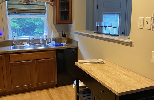 Scarborough Maison | Private Apt in Scarborough Near Portland and Maine Beaches