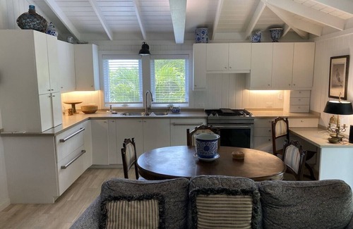 Man O War Cay Maison | Private Bahamian Paradise