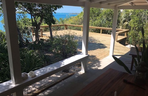 Man O War Cay Maison | Private Bahamian Paradise
