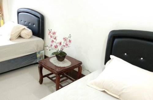 Buleleng Maison | Private Bali Artifac GuestHouse