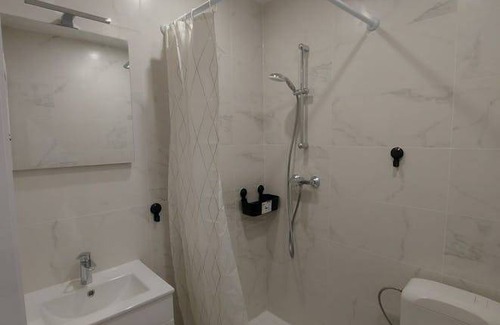 Monceau-sur-Sambre Station Balnéaire | Chambre privée ∙ 1 chambre ∙ 8 personnes