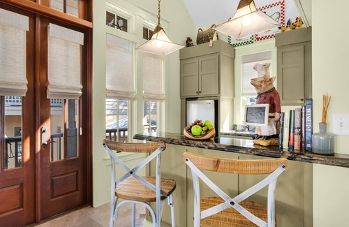 Rosemary Beach Cottage | Retraite lunatique à Rosemary Beach, à quelques pas des vélos de plage / ville-2