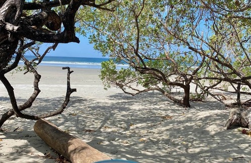 Playa El Coco Appartement | Private Beachfront Studio; Balcony; kitchen