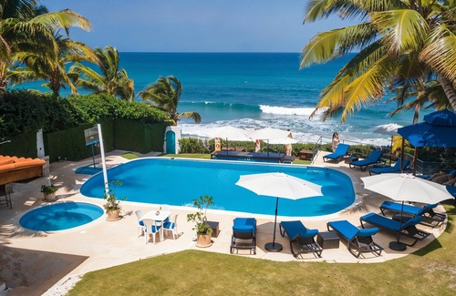 Los Brazos Villa | PRIVATE BEACHFRONT VILLA - Fully Loaded! - Mara Serena