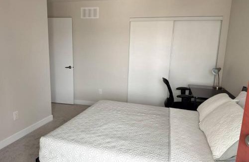 Munster Hamlet - Richmond Appartement | Private bedroom