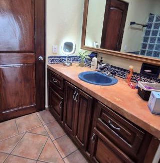 Diaz Ordaz Maison | Private bedroom in gorgeous shared Versailles house with heated and cooled pool
