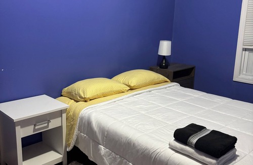Newark Appartement | Private bedroom in shared apartment in Newark with WiFi, AC
