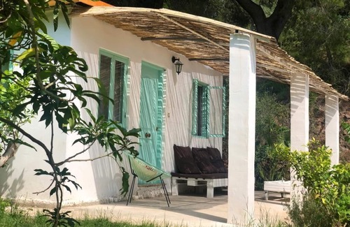 Betera Maison | Bungalow privé dans une ferme écologique à 30 minutes de Valence et des plages.