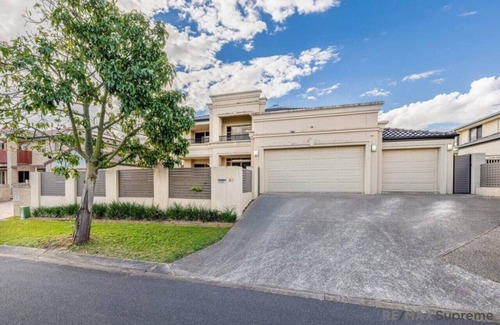 Calamvale Appartement | Private Cinema! 5Beds Spacious Villa Near Shops