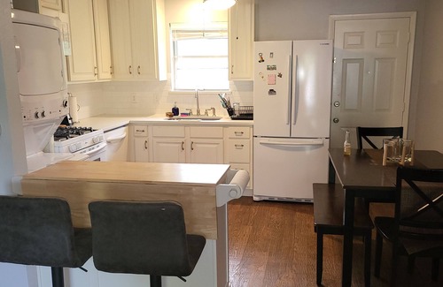 Buckner Terrace - Everglade Park Appartement | Private, clean, 2 bedroom apartment, 10 min from downtown Dallas