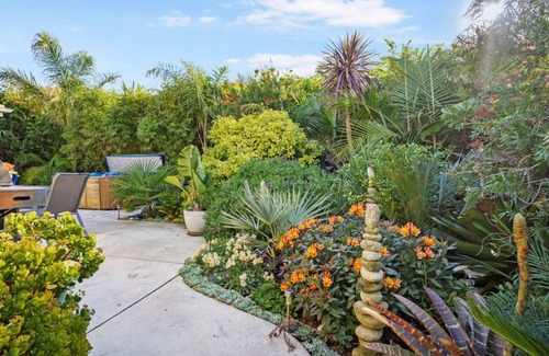 Whakatane Maison | Private Coastal Sanctuary, 100m from the beach