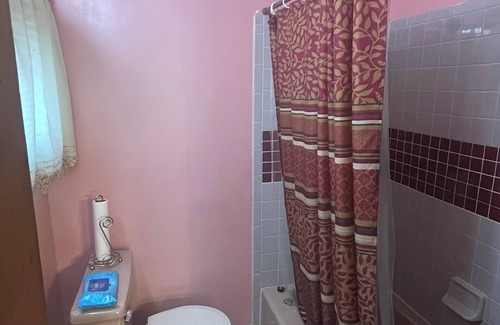 Capitol Heights Appartement | Private Corporate Suite DC East, Maryland 1BR1BA PrinterFaxDesk in Private Room