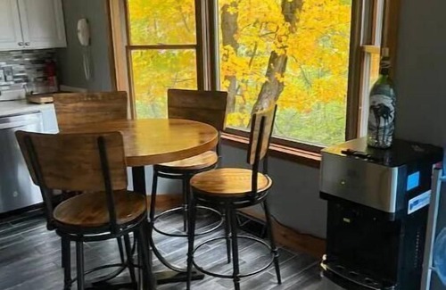 Portersville Maison | Private Cottage minutes from Moraine State Park and McConnell's Mill State Park.
