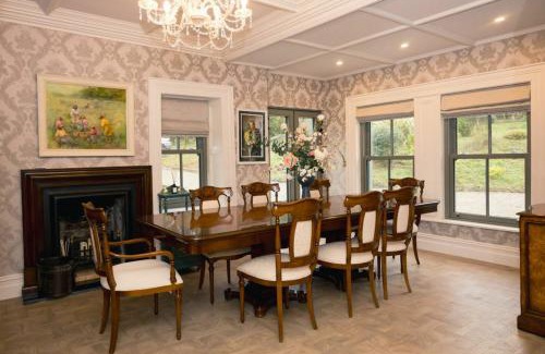 Newcastle West Maison | Private Country Residence Made 4 Luxury Gathering