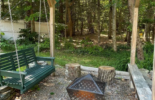 Bar Mills Maison | Private & Cozy Home on Wooded Lot