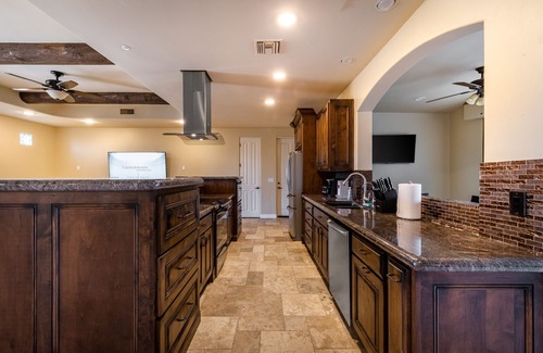 North Scottsdale Maison | Private Desert Oasis with Pool & Hot Tub, Game Room | Family & Pet Friendly