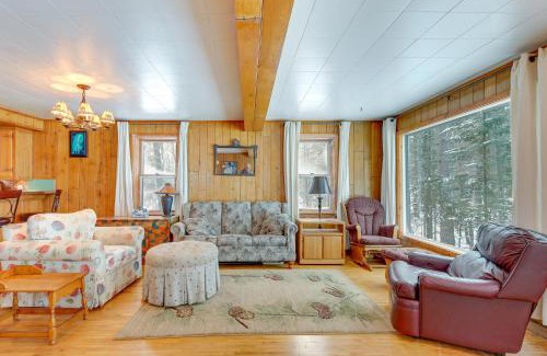 Mercer Maison | Private Dock and Screened Porch Echo Lake Cabin