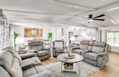 Andalusia Maison | Private Dock + Fire Pit: Point A Lake Retreat!