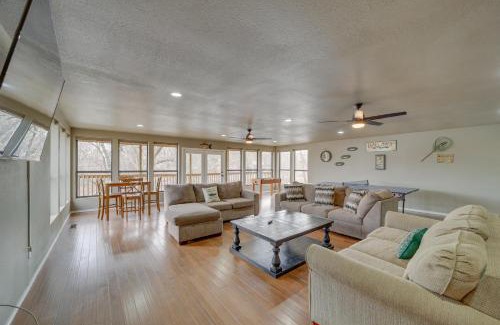 Tia Juana Maison | Private Dock Grand Lake Family Home