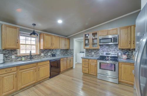 Tia Juana Maison | Private Dock Grand Lake Family Home