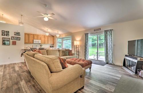 Thompson Maison | Private Dog-Friendly Home 3 Mi to Elk Mountain