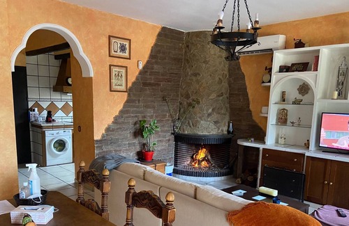 Dos Hermanas Autre | private double room in country house with pool, Seville