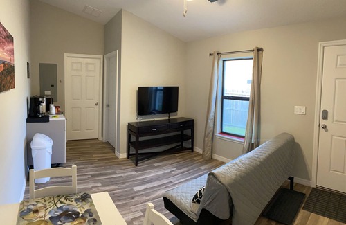 Conway Maison | Private duplex with queen bed and pull out couch