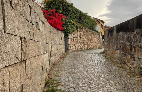 Aldoar Foz do Douro e Nevogilde Copropriété | Private-Entrance Duplex in Porto · Near the Sea · Authentic · Up to 5 Guests