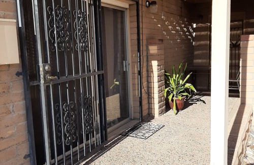 Casas Adobes Maison | Entrée privée grande casita tranquille au bout du cul de sac. Accès facile I-10.