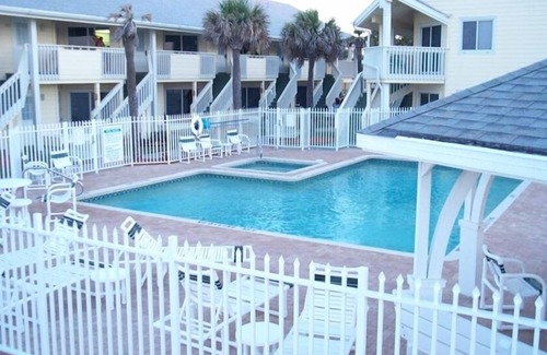 New Smyrna Beach Station Balnéaire | Ocean Sands Beach Club - Entrée privée en front de mer - rénovée en 2018