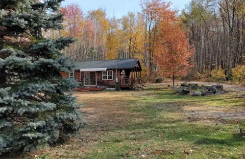 Lyman Maison | Private family retreat on Swan Pond