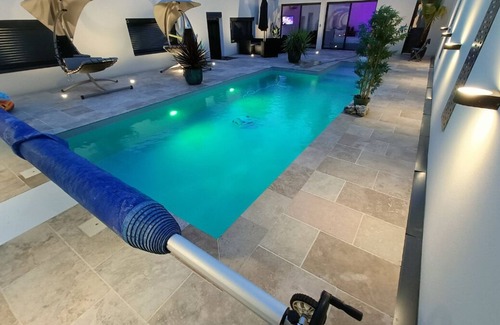 Artigues-pres-Bordeaux Appartement | Piscine privée avec studio