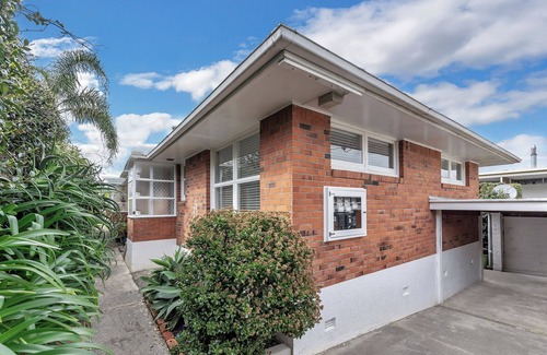 Devonport Appartement | Private Garden Minutes from Beaches