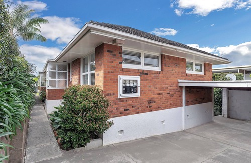 Devonport Appartement | Private Garden Minutes from Beaches