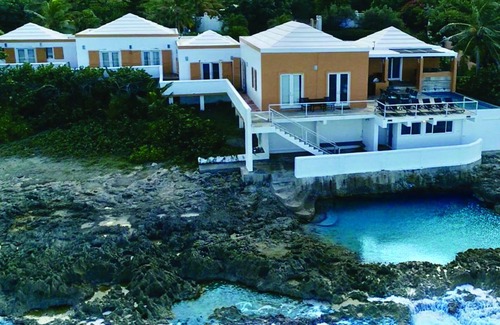 Estate La Vallee Villa | Vue sur la mer Play Private Ocean Front Villa Pool & Natural Tide Pool Cane Bay Beach