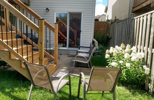 Kitchener Maison | Private Guest Suite for 2 with Separate Entrance, Kitchen and Bathroom