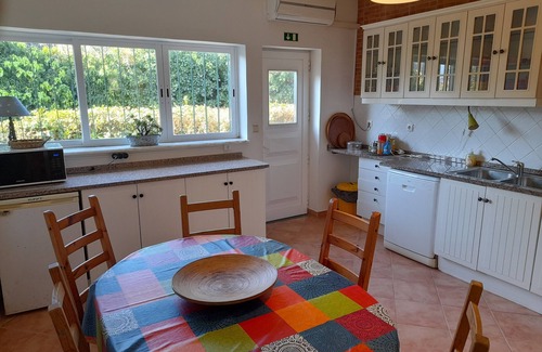 Galamares Villa | Holiday villa rental in Colares ,Lisbon Coast, near the beaches