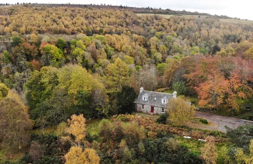 Scaniport Maison | Maison de montagne privée, récemment rénovée. A six miles du Loch Ness.
