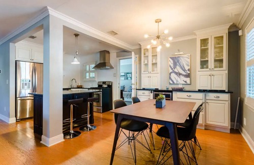 Tarrytown Maison | Private home 5 minutes from downtown with large outdoor space!