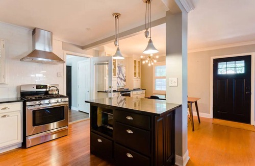 Tarrytown Maison | Private home 5 minutes from downtown with large outdoor space!