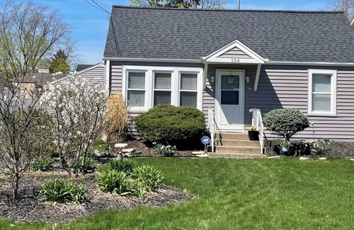 Westmont Maison | Private home enclosed Large Yard, Garage Parking
