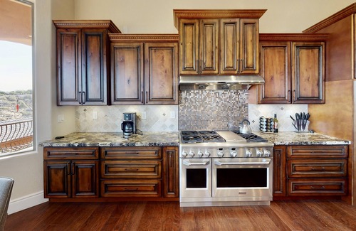 Fountain Hills Maison | Private Home in Scottsdale/Fountain Hills, AZ. Movie Theater, Pool, Hot Tub, Pool Table, Casita
