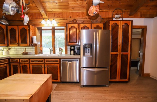 La Grange Maison | Private home with pool minutes from downtown La Grange and Antique Shopping