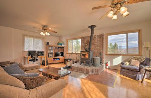 Orson Maison | Private Hot Tub and Fireplace Poconos Home!