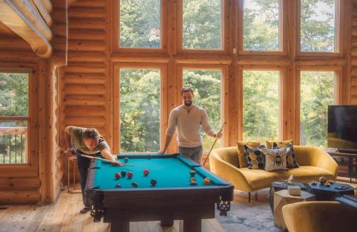 Fiddler Lake Resort Chalet De Ski | Private Hot Tub Sauna Ski Indoor Pool Bee